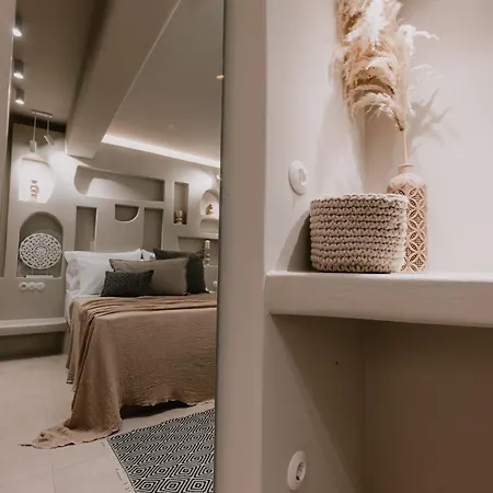 Villa Charming Naxos And | 4 Bedrooms | Drake | Spectacular Sea Views | Private Pool And Hot Tub | Naxos *